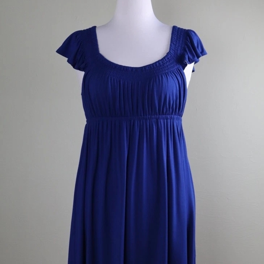 Elegant Blue Dress with Cap Sleeves